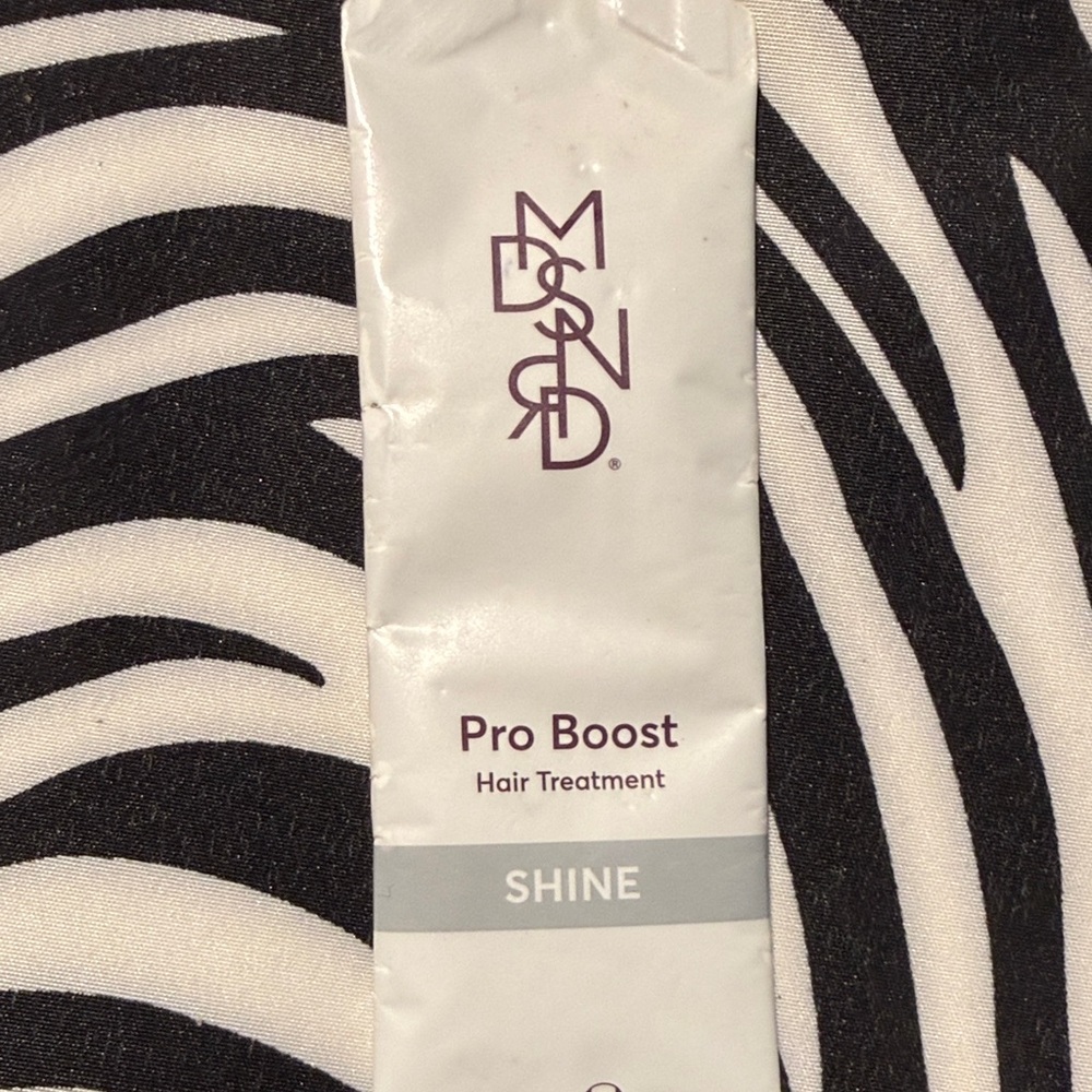Makeup sample bundle - Picture 9 of 10